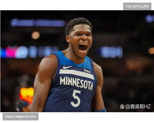 爱德华兹逐渐扛起森林狼核心重任,球队战绩稳中有升 爱德华兹逐渐扛起森林狼核心重任,球队战绩稳中有升